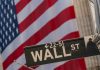 Phố Wall đi ngang gần mức kỷ lục, chờ tin về dữ liệu lạm phát