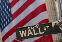 Phố Wall nhuốm sắc đỏ khởi đầu tuần mới