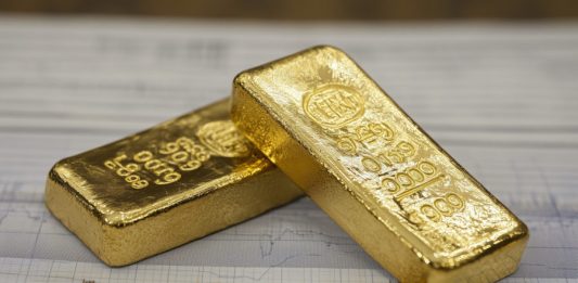Giá vàng giằng co khi thị trường chờ tiến triển mới từ đàm phán Mỹ – Iran