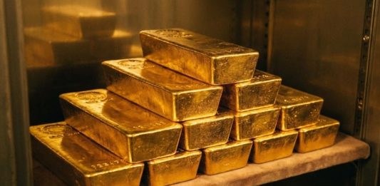Giá vàng lao dốc sau tín hiệu tăng lãi suất từ Fed, USD và lợi suất trái phiếu đồng loạt tăng mạnh