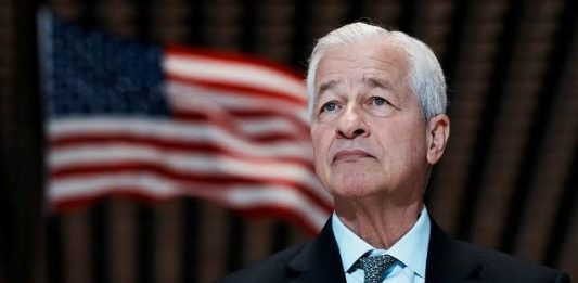 CEO JPMorgan Chase cảnh báo mức độ sử dụng đòn bẩy trên thị trường đang ở mức cao